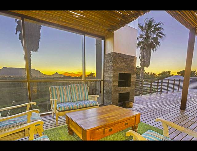 5 BEDROOM FREESTANDING RENTED IN FLAMINGO VLEI
